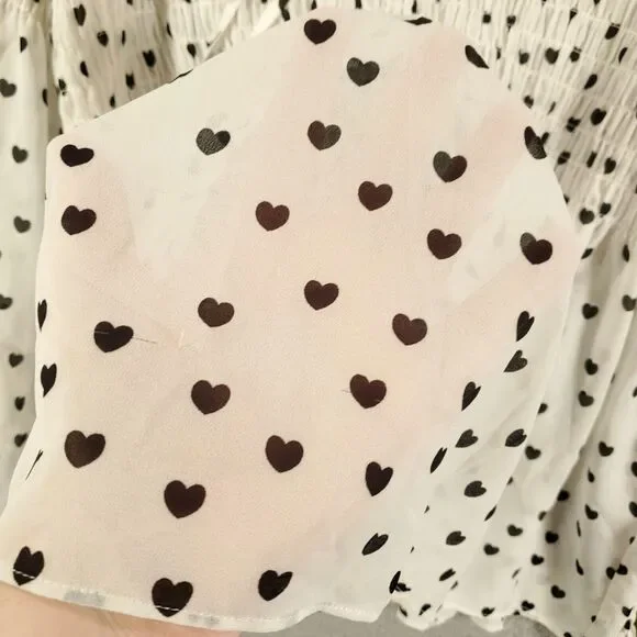 Rose & Olive Blouse Womens Large Little Ditsy Hearts Allover White Smocking - Picture 9 of 12